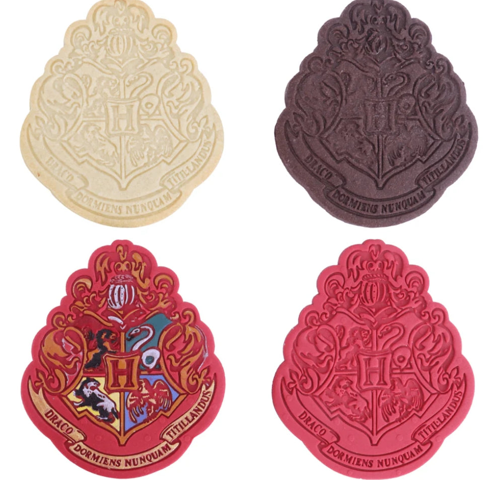 PME Harry Potter Cookie Cutter & Embosser - Hogwarts-Wappen