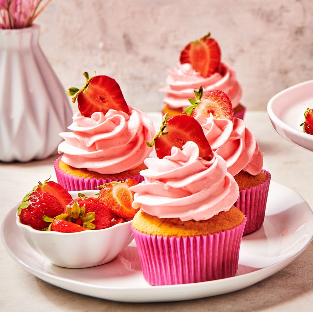 FunCakes Mix for Enchanted Cream® Strawberry 450g